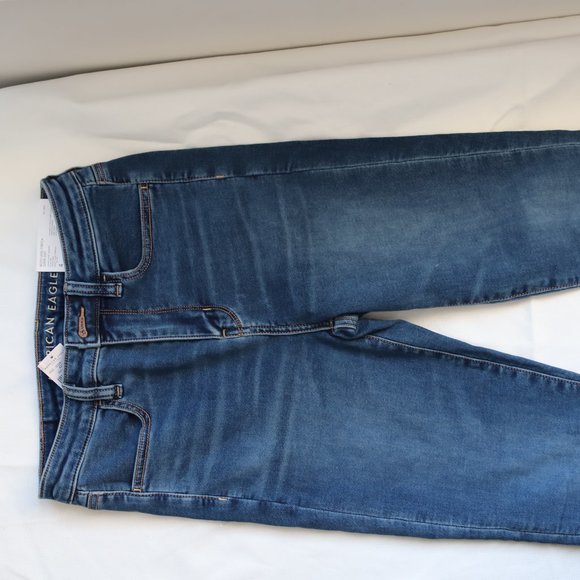 American Eagle Jeggings Super high Rise Size 4 NWT - Picture 7 of 7